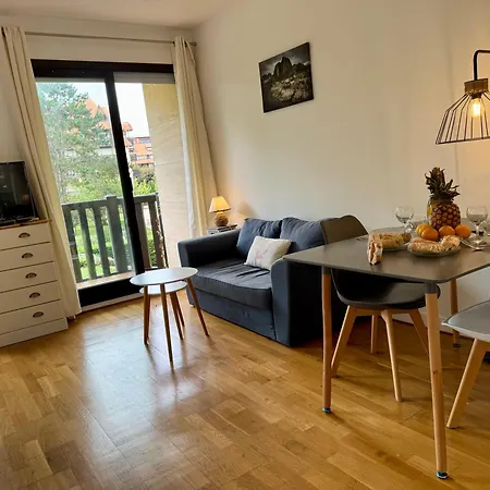 Zéphyr Yourhosthelper Apartman *